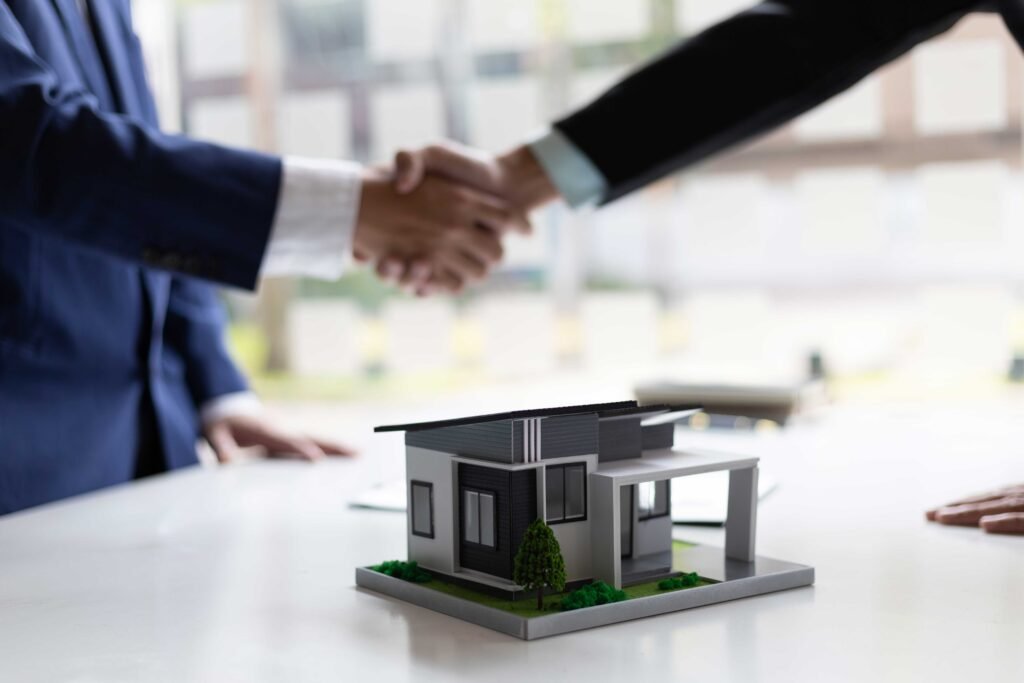 Cierre de venta inmobiliaria en Casa Velaris
